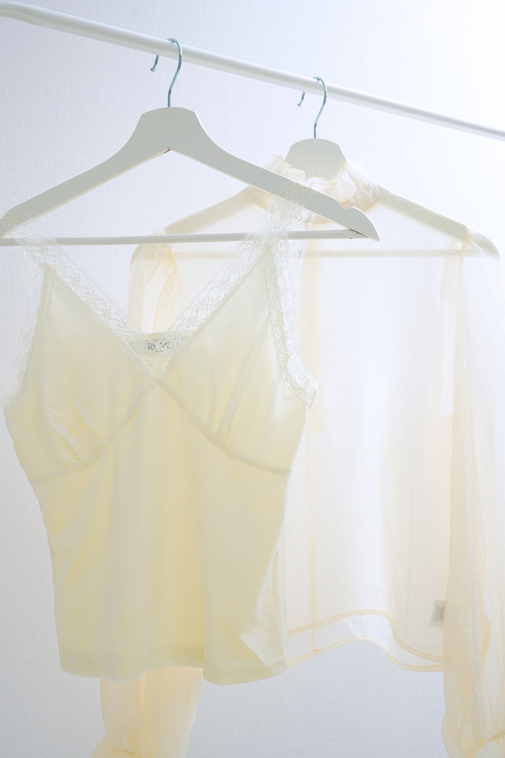 Cream Velvet V-Neck Lace-Trimmed Camisole