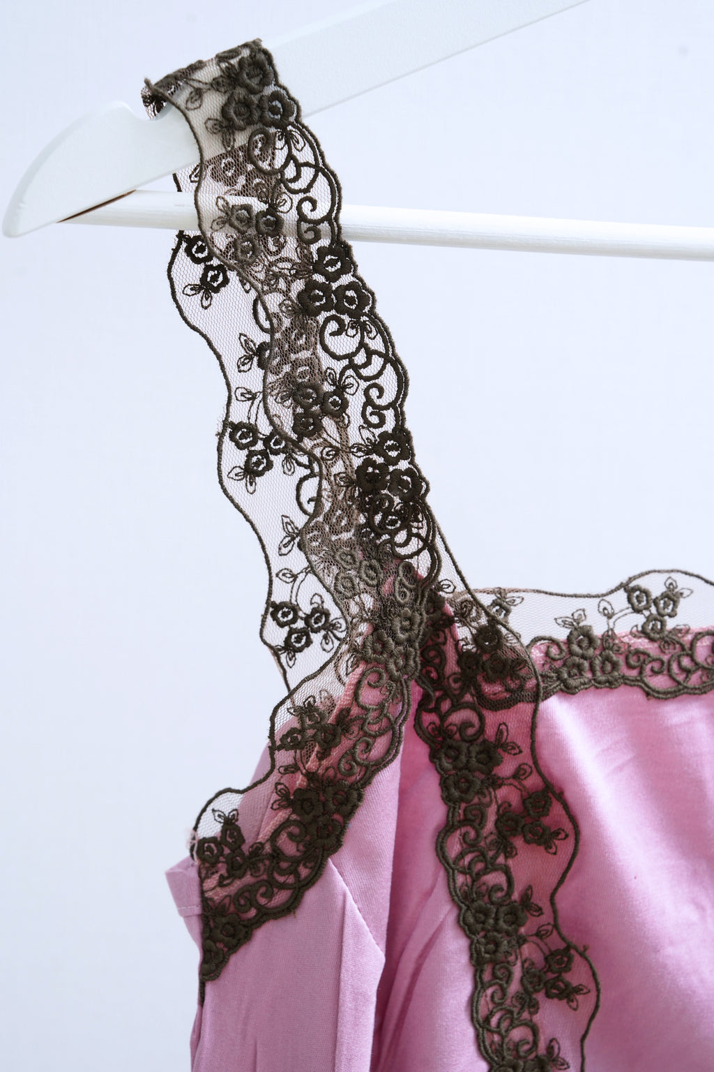 Dusty Pink Square Neck Tank with Brown Floral Lace Trim