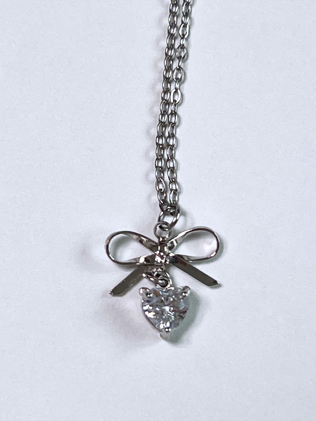 Ribbon Heart Stone Necklace