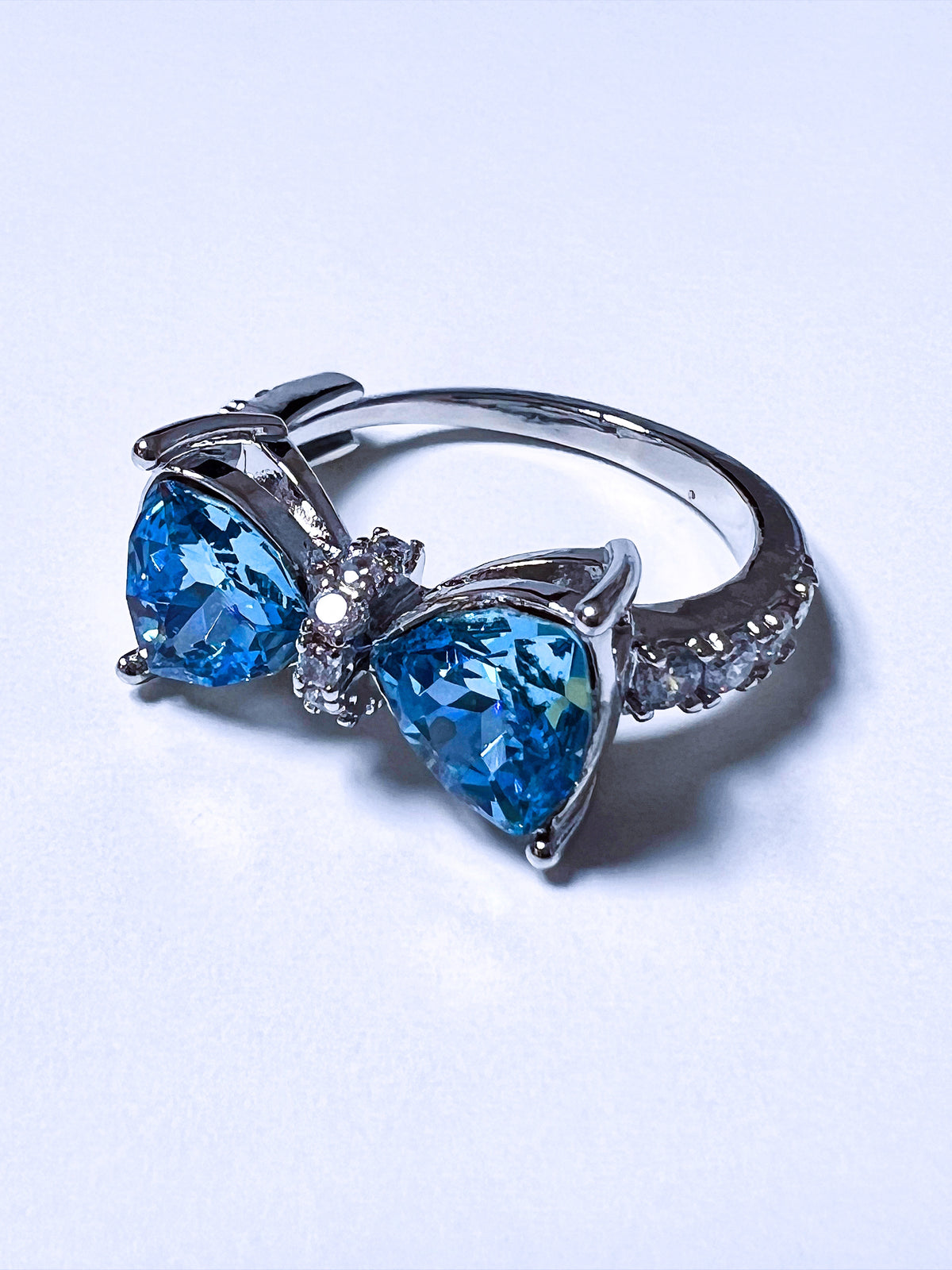 Ocean Blue Ribbon ring
