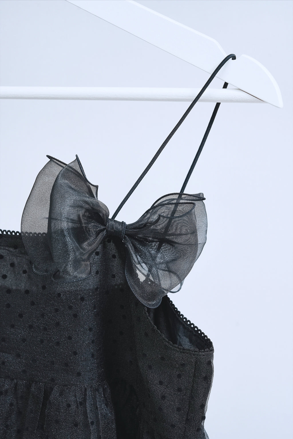 Ribbon dot tulle cami (Black)