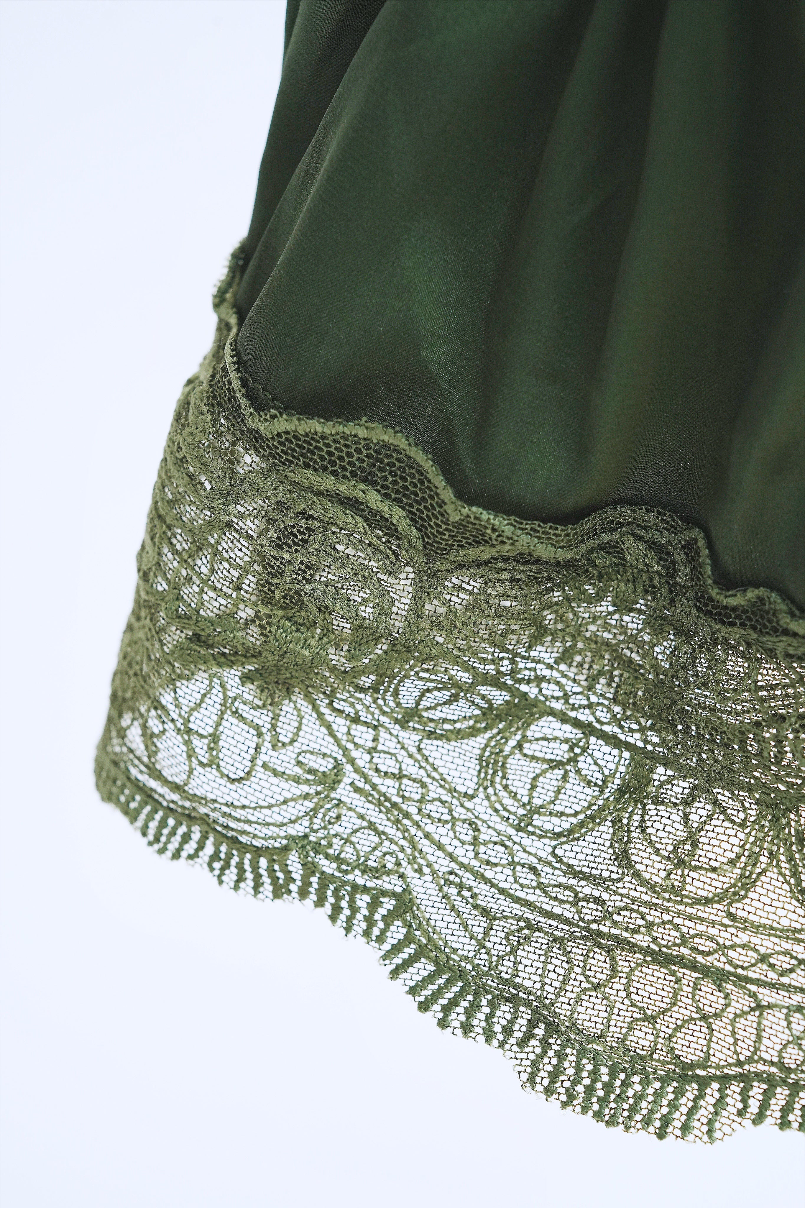 Emeraid Lace-Trimmed Satin Cami