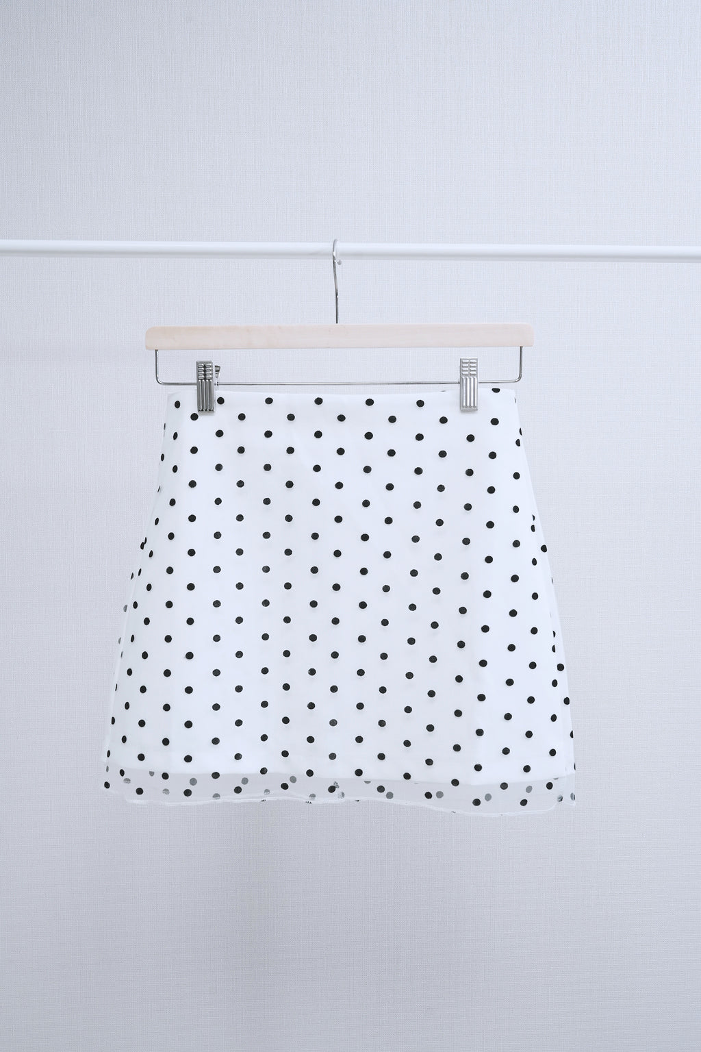 Dots miniskirt (White)