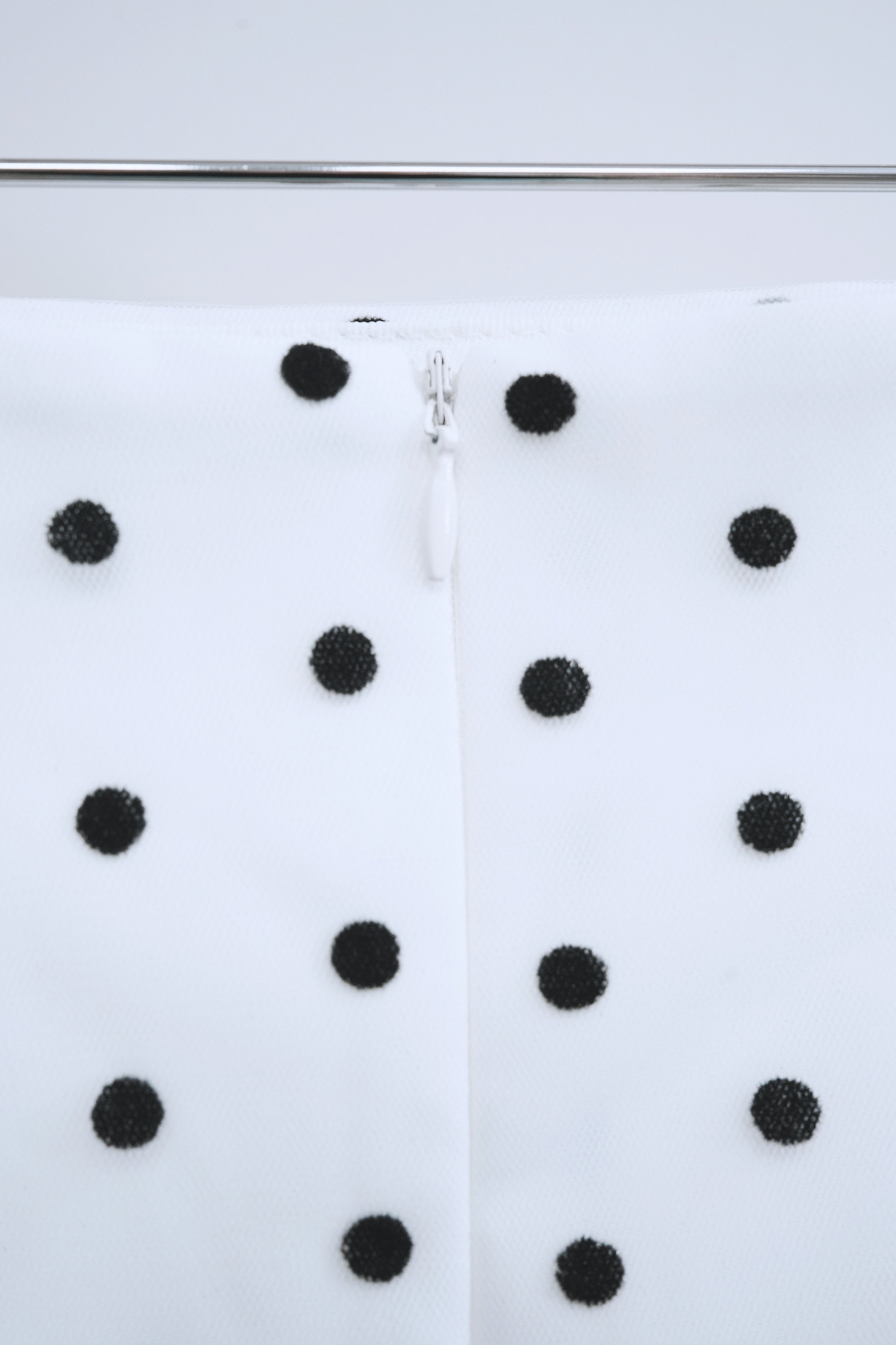 Dots miniskirt (White)