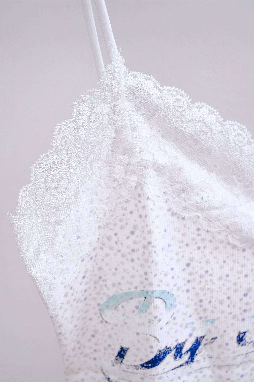 Y2K Graphic Print Lace Cami (White)