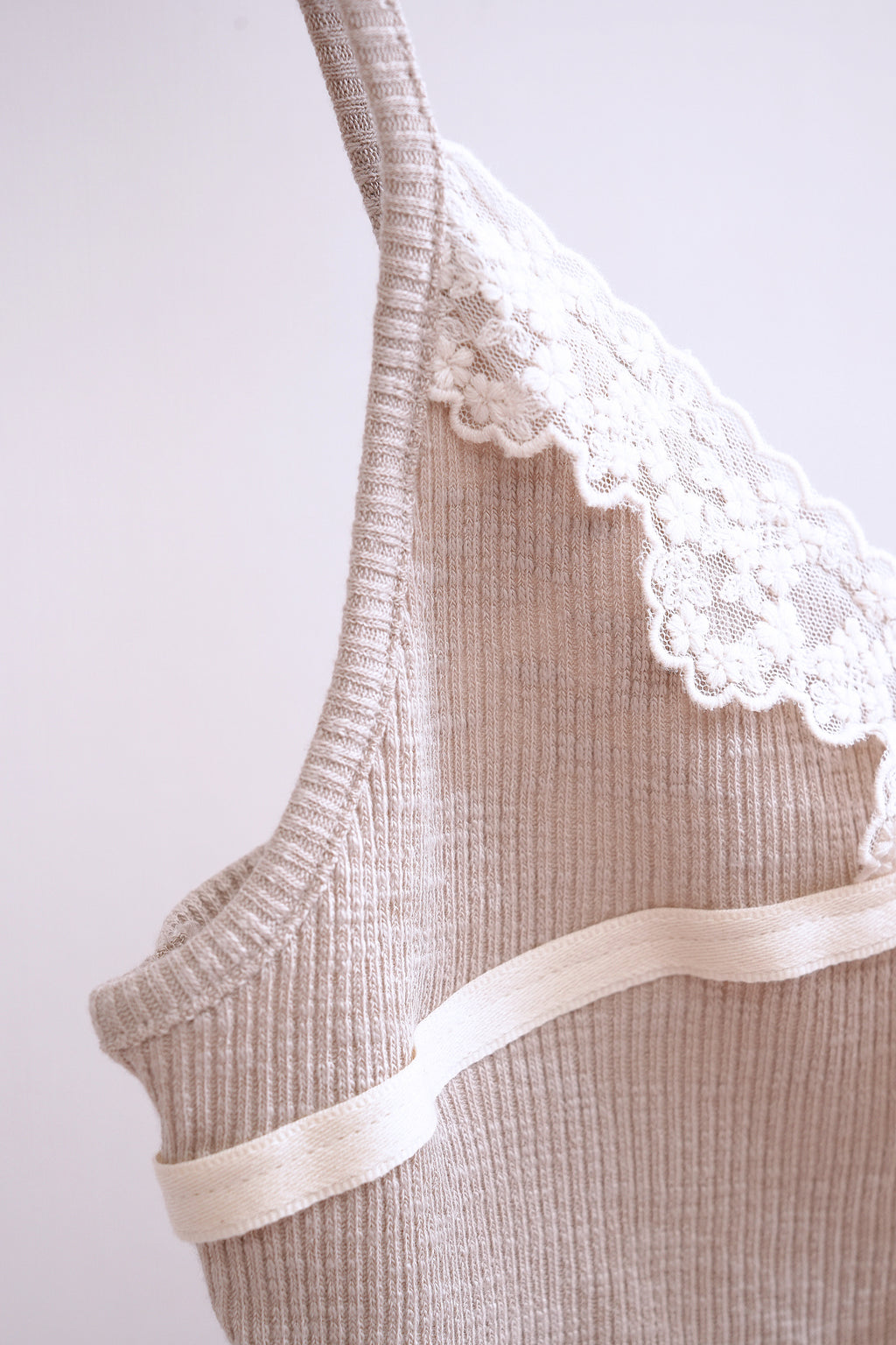 Vintage Lace Front Ribbed Cami (Oatmeal)