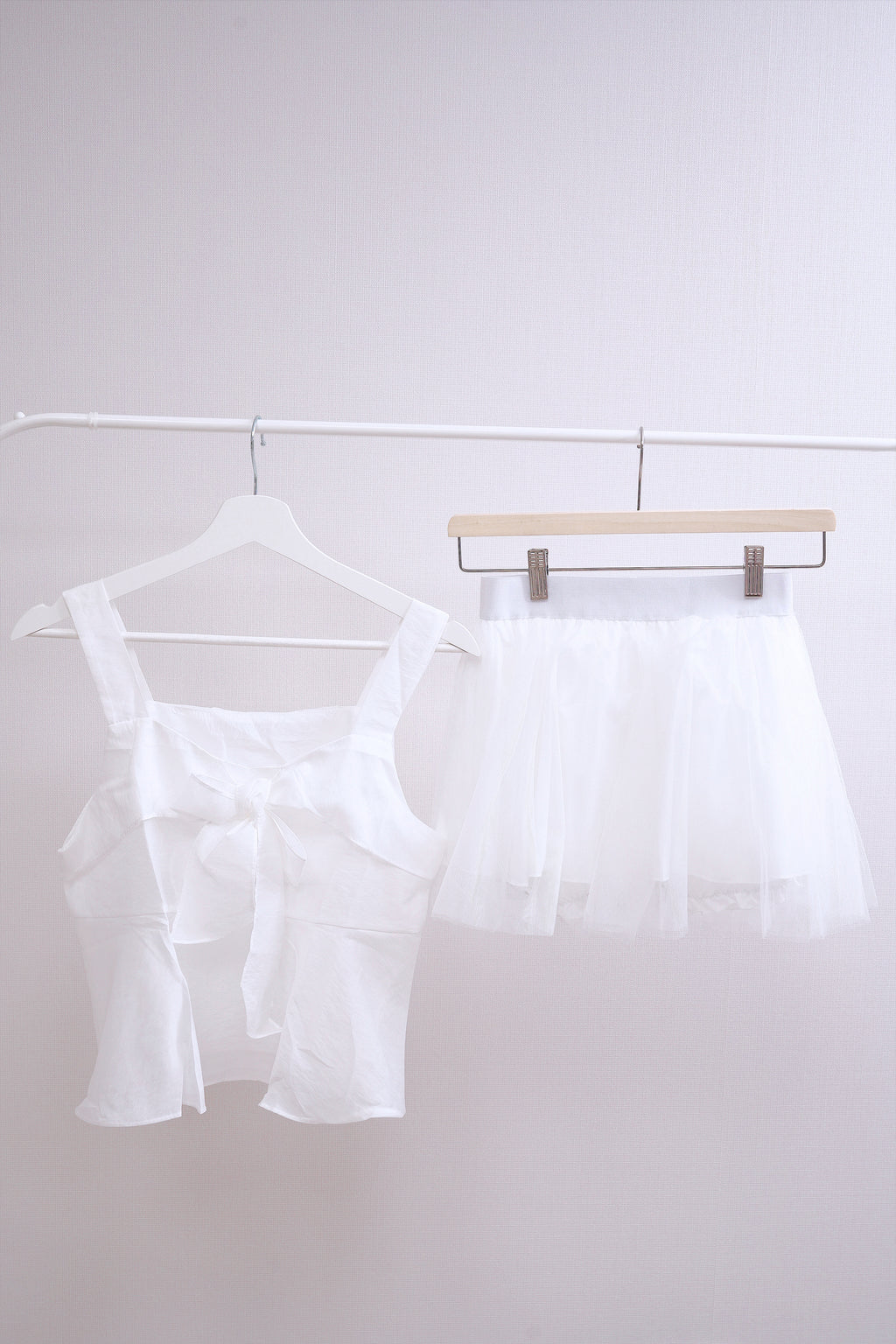 Balletcore Tulle Mini Skirt (White)