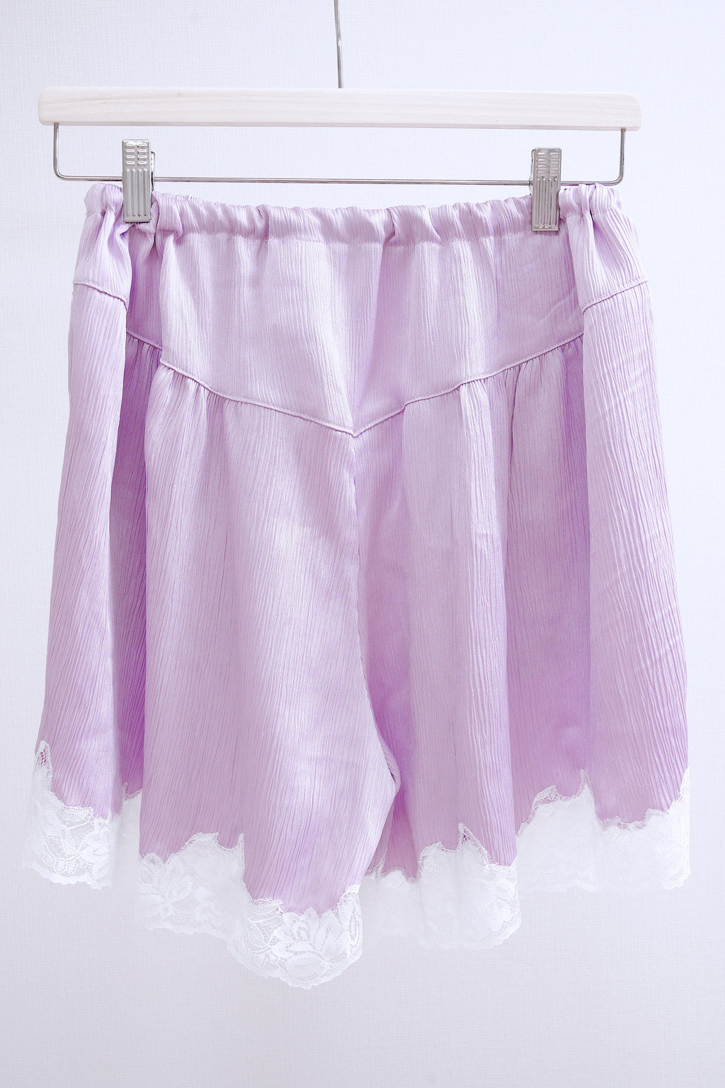 Sweet Dream Lace Ribbon Shorts (Purple)