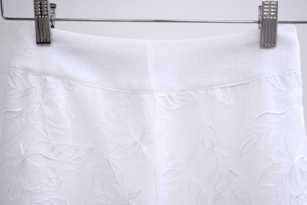 Angel Whisper Lace Floral Long Skirt (White)
