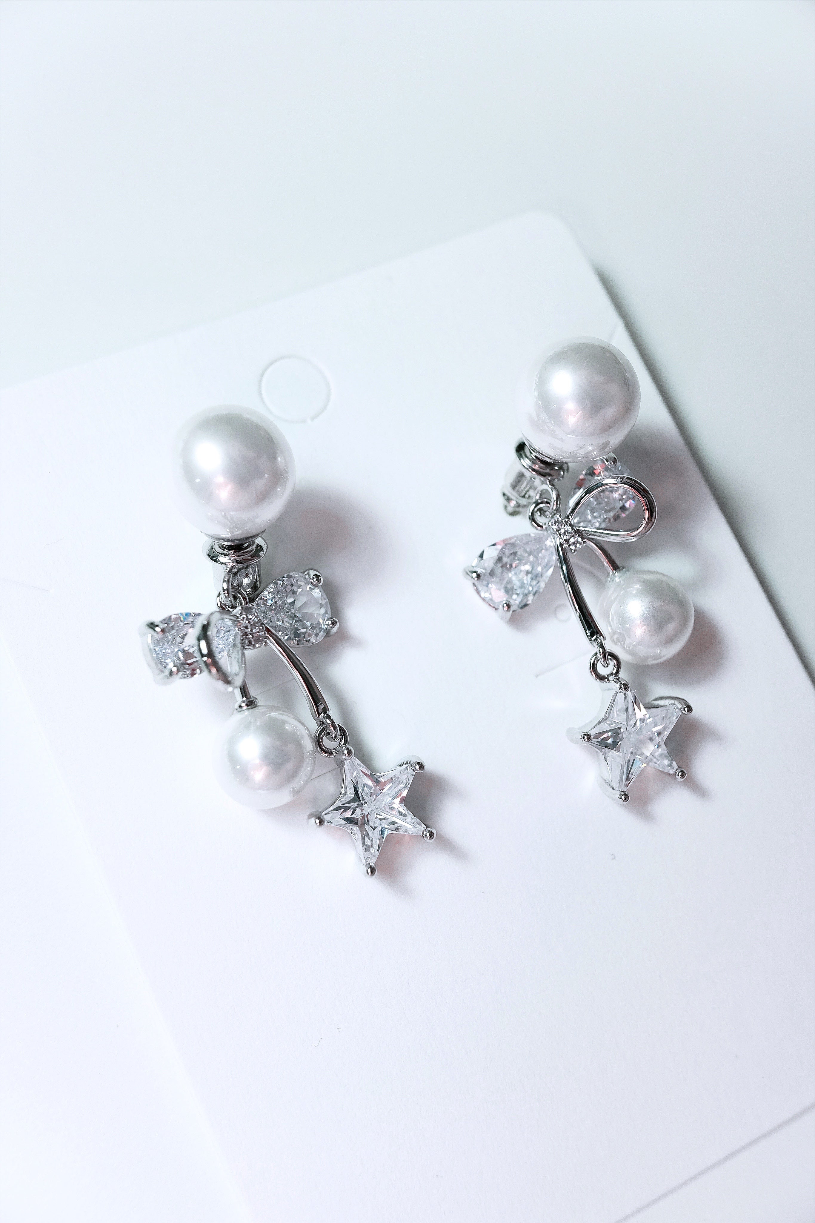 Starlight Pearl Diamond Ribbon Drop Eaarrings