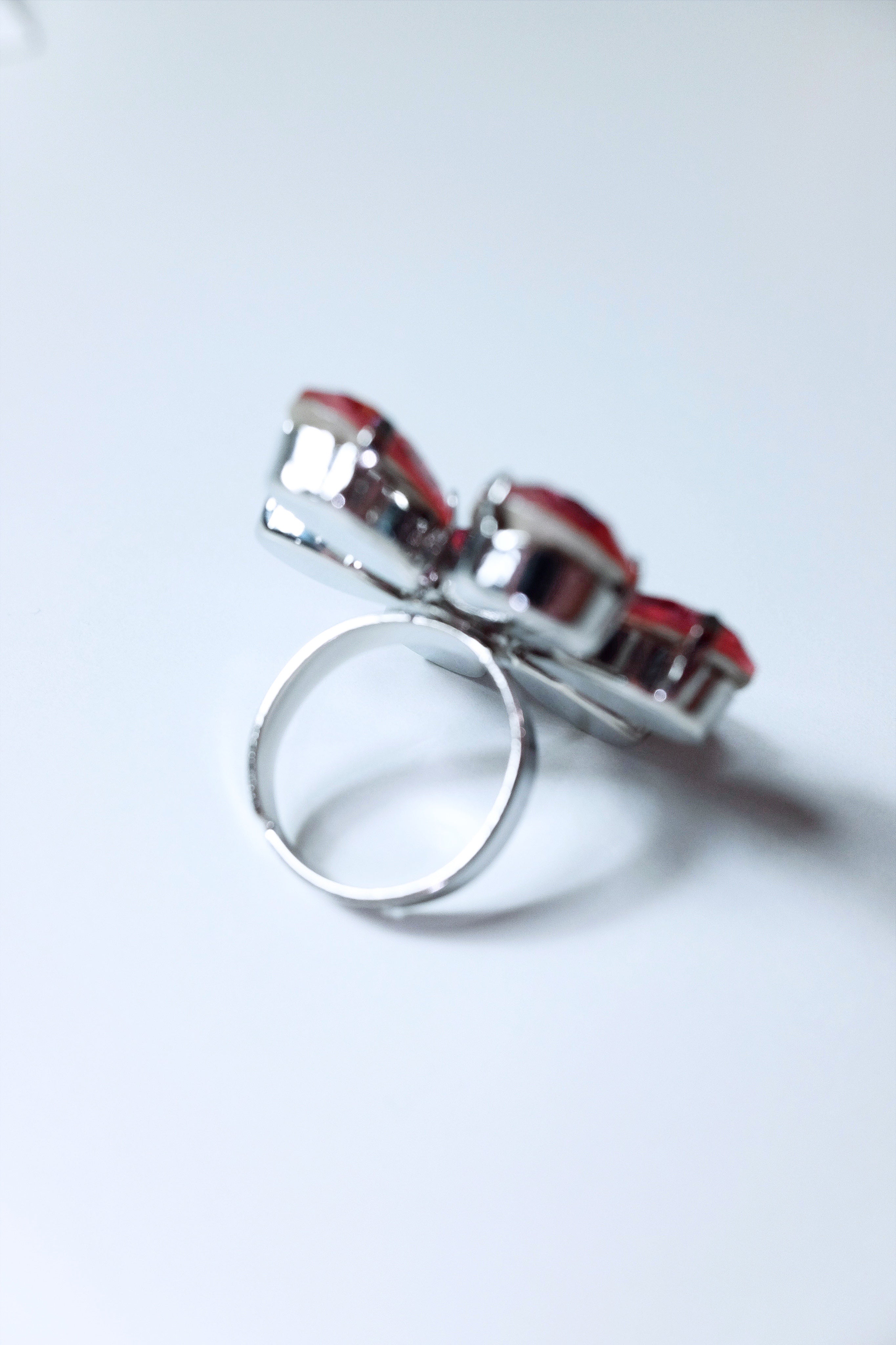 Glamour Crystal Flower Ring
