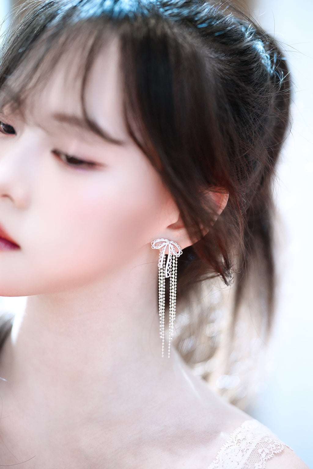 Silver Ribbon Lace Drop Earring
